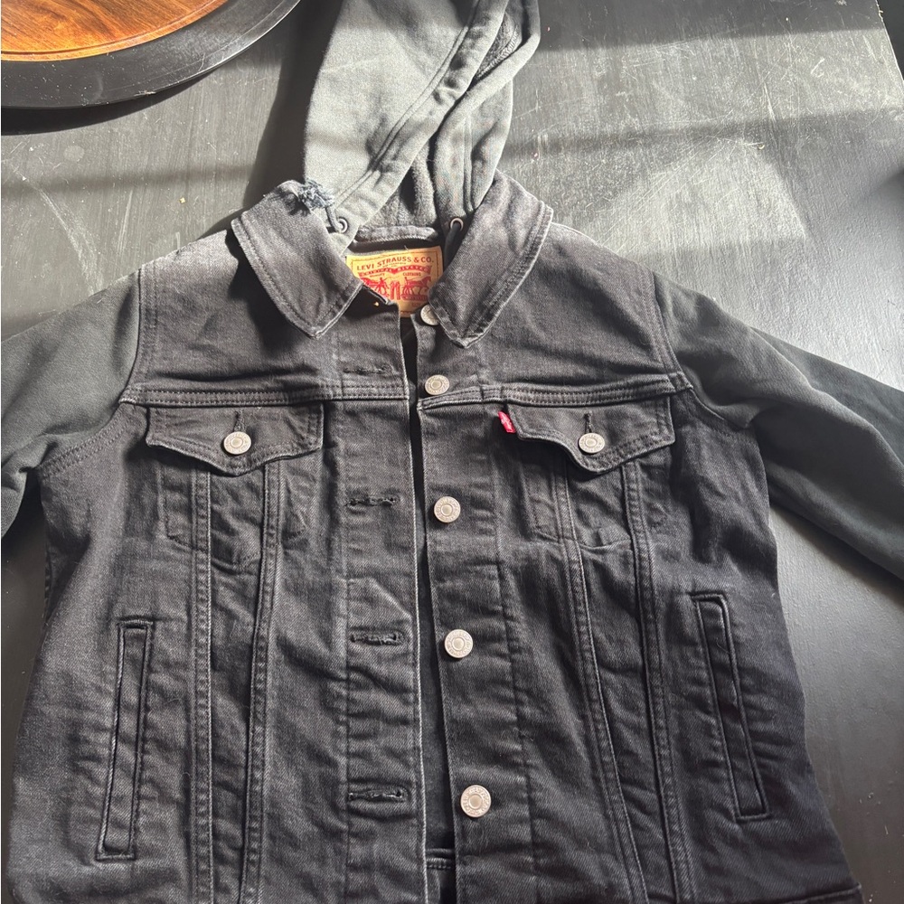 Levi's women’s  Black Denim Jacket with Hood